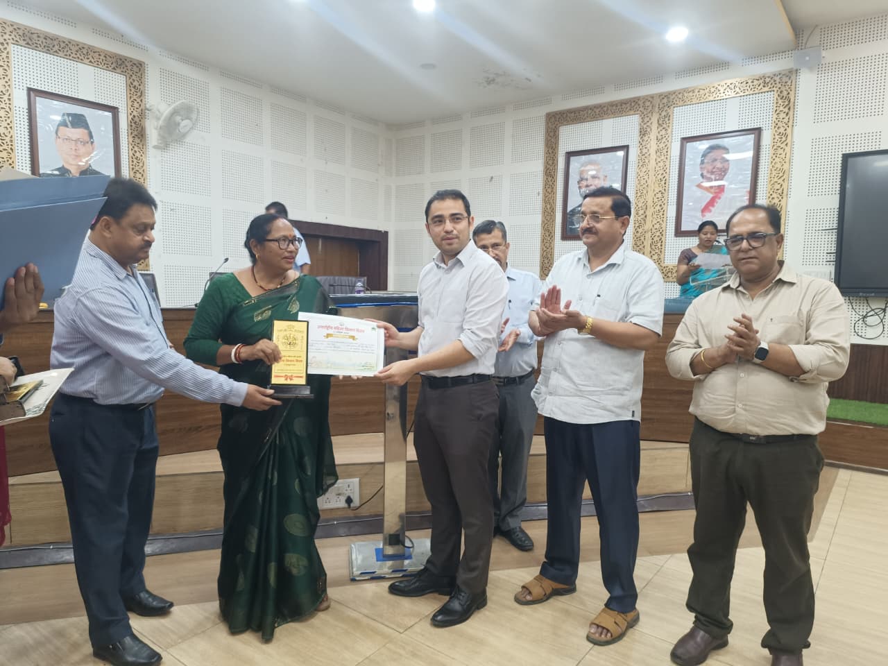रुद्रपुर में 50 महिला कृषकों का सम्मान, आधुनिक खेती से आत्मनिर्भरता पर जोर