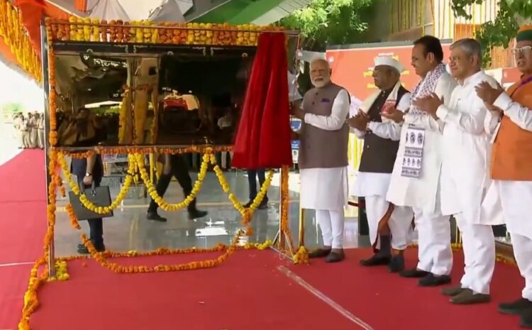 PM Modi Railway Project: PM मोदी ने 18 राज्यों में 103 रेलवे स्टेशनों के रिडेवलपमेंट का किया उद्घाटन, अमृत भारत योजना के तहत हुआ बड़ा कदम