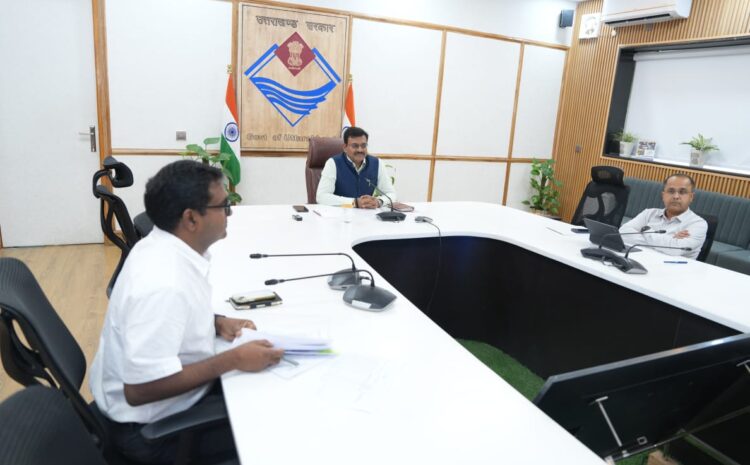  Anand Bardhan Uttarakhand: मुख्य सचिव आनन्द बर्द्धन ने जिलाधिकारियों संग वीडियो कॉन्फ्रेंसिंग में दिए निर्देश, नागरिक सेवाओं, विवाह पंजीकरण और स्वास्थ्य अवसंरचना पर फोकस