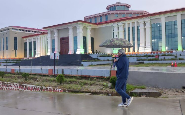 Uttarakhand: मुख्यमंत्री पुष्कर सिंह धामी ने गैरसैंण में स्थानीय जनता से लिया फीडबैक