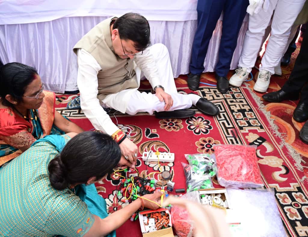 CM Photo 23 dt. 16 October 2025