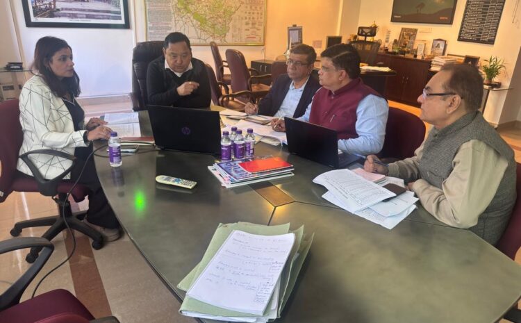  Rural Development Uttarakhand: सचिव धीराज गर्ब्याल ने ग्राम्य विकास योजनाओं की समीक्षा, आजीविका आधारित कार्ययोजना बनाने के निर्देश