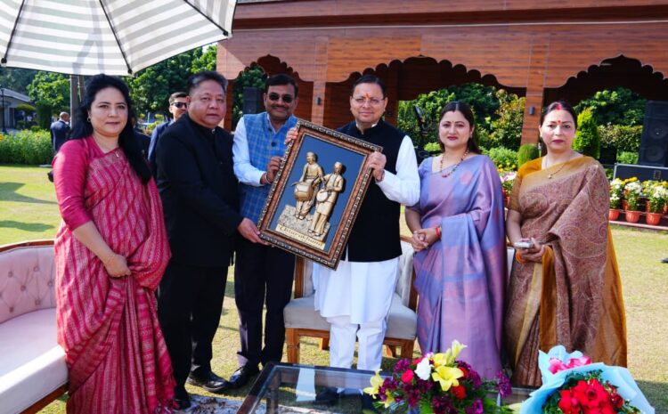  Uttarakhand: उत्तराखंड में सीएम धामी ने IAS अधिकारियों के साथ अनौपचारिक बैठक में दिए महत्वपूर्ण निर्देश