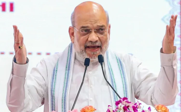  Kashmiri Bodo Constitution: अमित शाह ने कश्मीरी और बोडो भाषाओं में संविधान की प्रति जारी करने की सराहना की