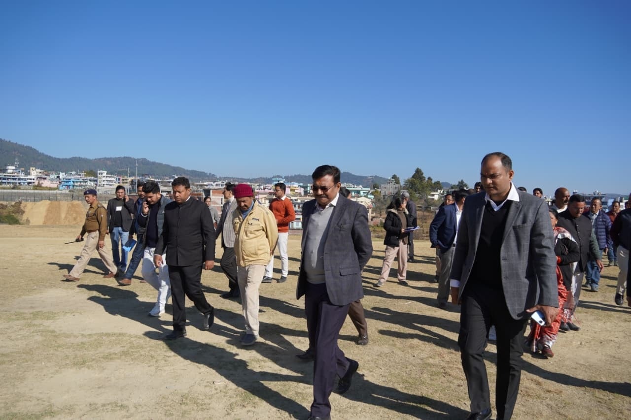 Champawat Religious Tourism: मुख्य सचिव आनंद बर्द्धन ने चम्पावत में गोल्ज्यू और बालेश्वर मंदिर का निरीक्षण, धार्मिक पर्यटन को सशक्त बनाने पर जोर 1 592343499 1158280613141635 1436694776415206130 n