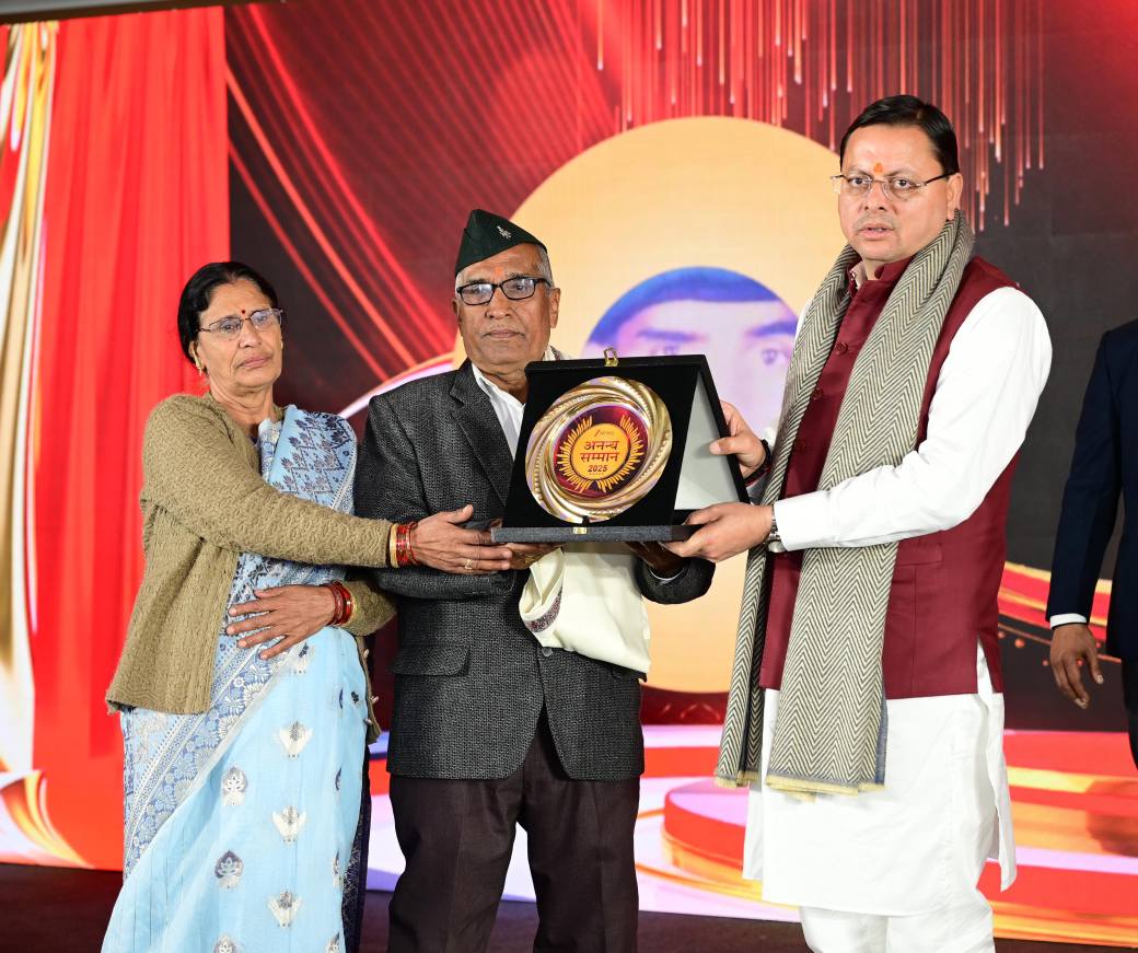 593797632 1160521376250892 8510200576140535889 n