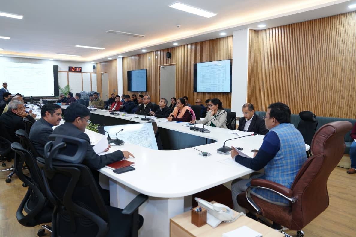 Uttarakhand development projects: नंदा राजजात यात्रा से पहले सभी कार्य पूरे हों, परियोजनाओं की सख्त टाइमलाइन तय करने के निर्देश 1 600321974 1166105335692496 5082030765363308892 n 1