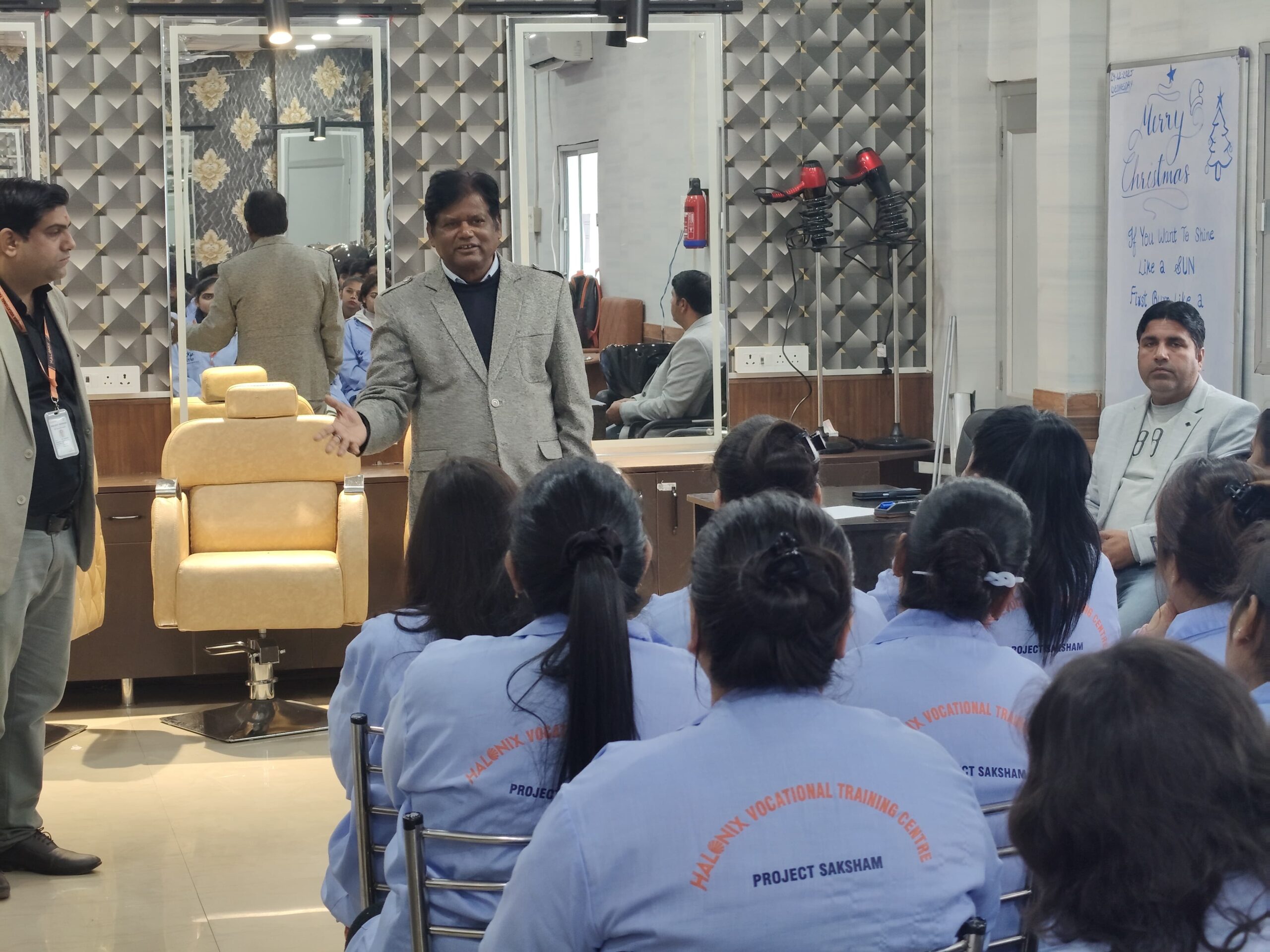 हरिद्वार: मुख्यमंत्री उद्यमशाला योजना और 'रीप' के माध्यम से युवाओं को मिला स्वरोजगार का मंत्र- 2 IMG 20251224 WA0038 scaled